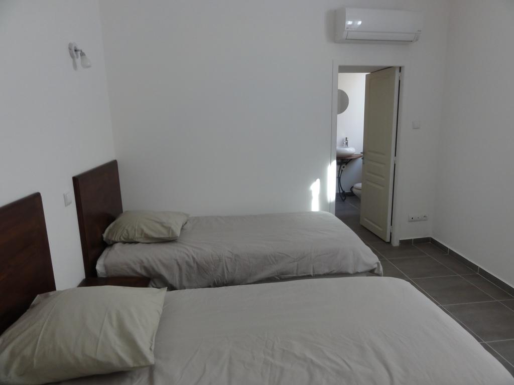 B&B Casa D'Oc Nissan-lez-Enserune Szoba fotó